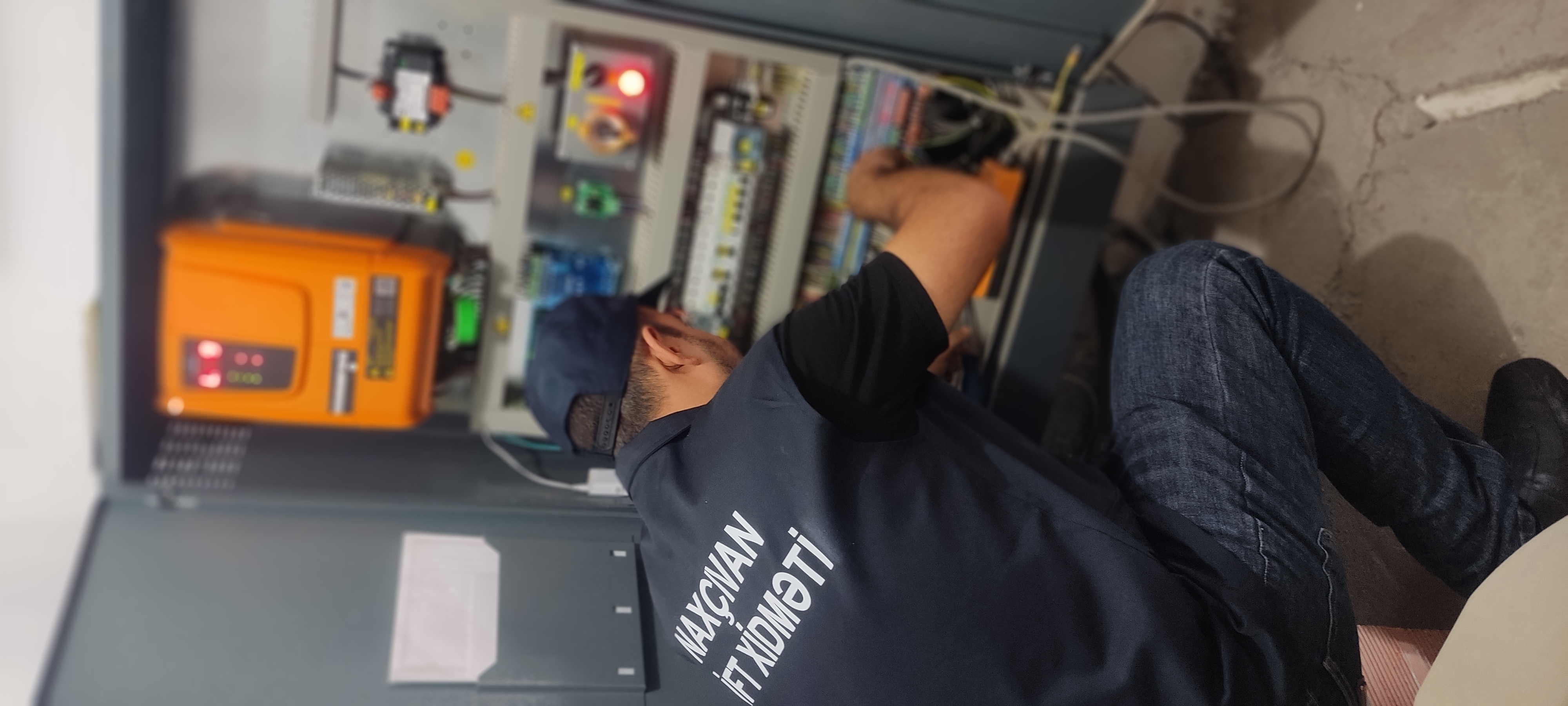 Liftlərə xidmət 24 saat davam edir